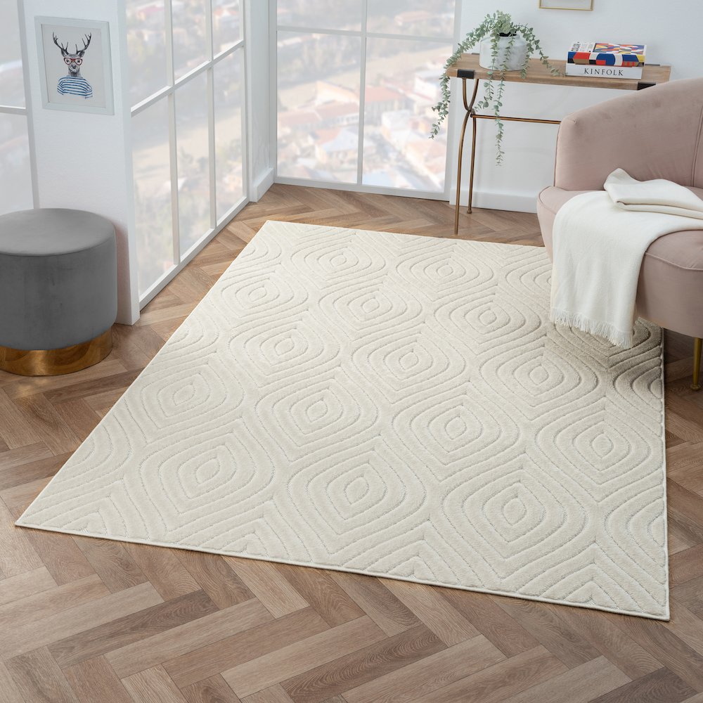 Atlas Durable Performance Area Rug Outdoor in Ivory, 5' x 7'. Picture 8