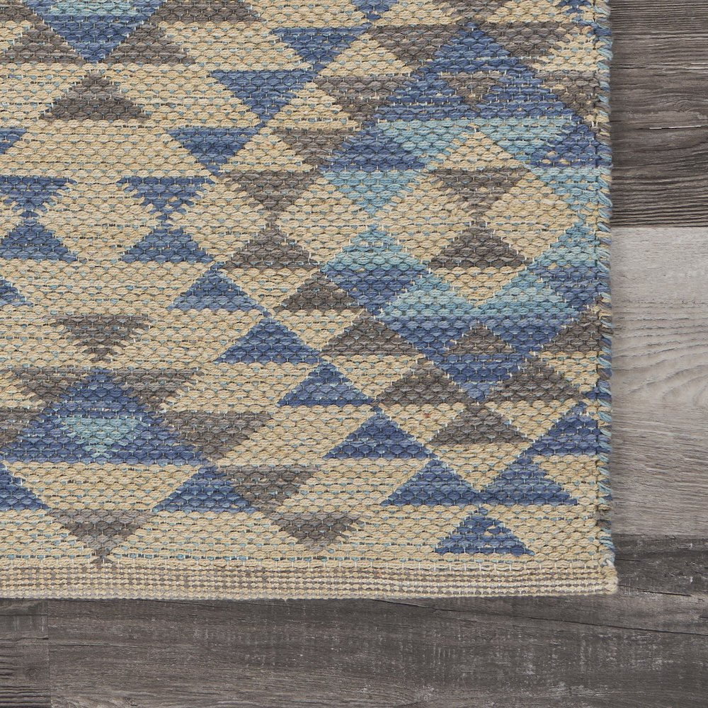 Tula Cotton Blend Area Rug Indoor in Blue/Cream, 2'6" x 4'. Picture 4