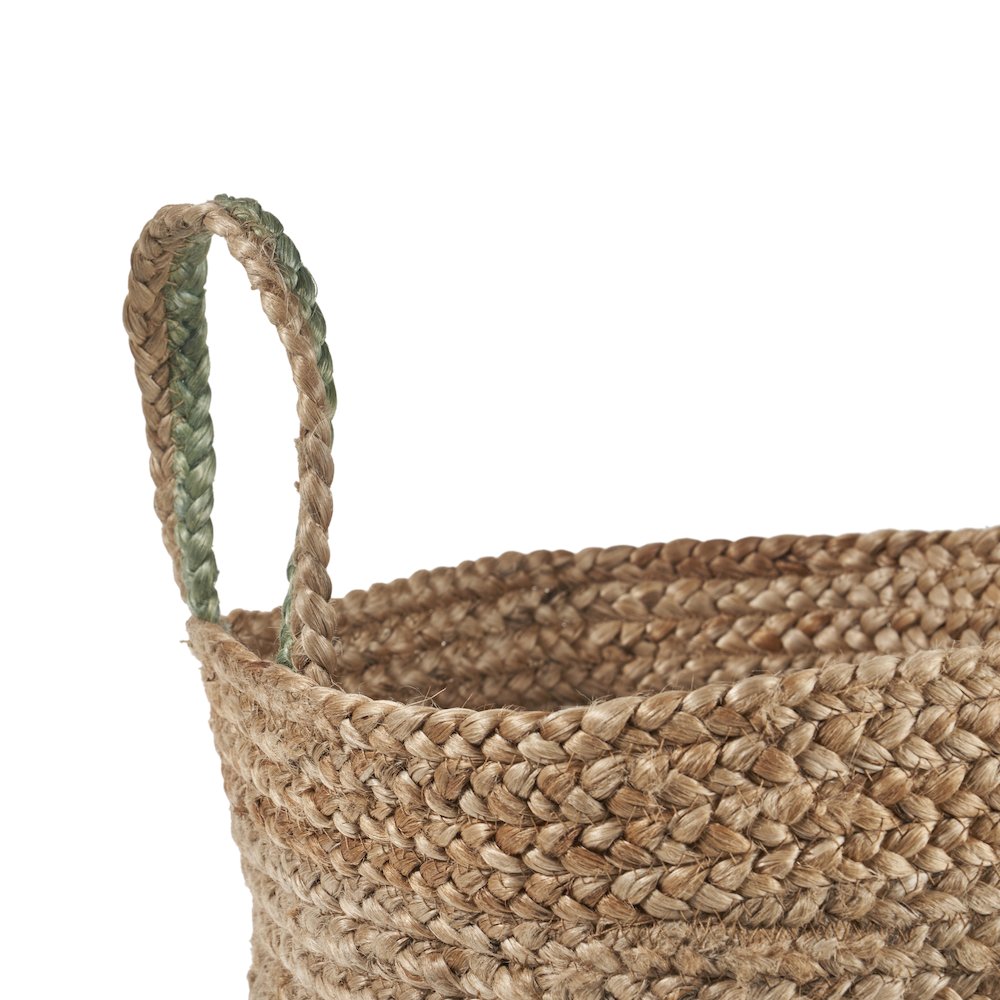 Baskets Jute Indoor Basket in Tan, 17" x 17" x 15". Picture 3