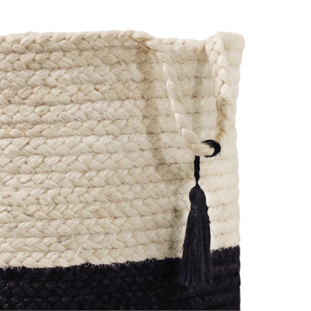 Baskets Jute Indoor Basket in White/Black, 17" x 17" x 17". Picture 3