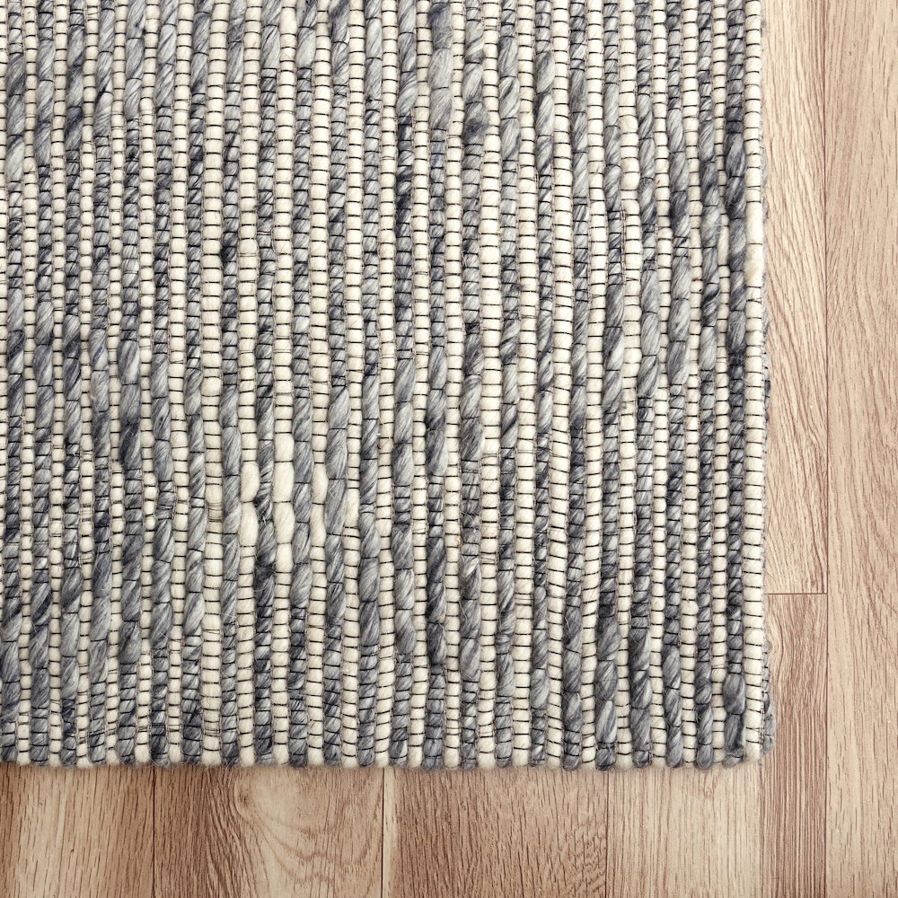 Bergen Wool Blend Area Rug Indoor in Blue/Gray, 2' x 3'. Picture 4