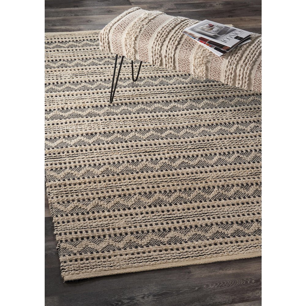 Bleached Naturals Jute Blend Area Rug Indoor in Black/Ivory, 7'9" x 9'9". Picture 7
