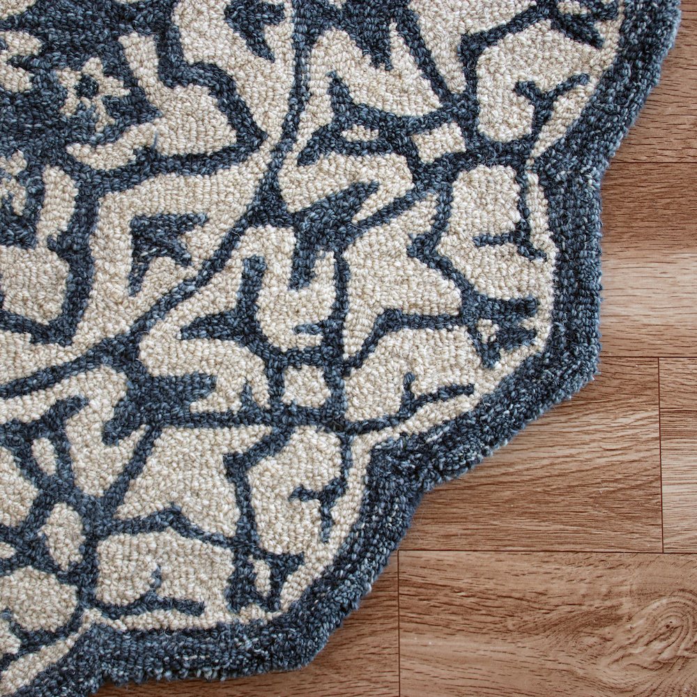 Bella Rose Wool Area Rug Indoor in Blue/Ivory, 2'3" x 3'10" Hearth. Picture 5