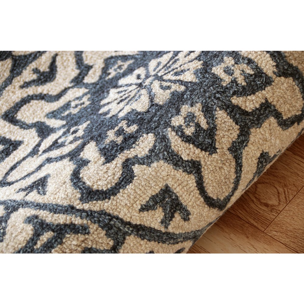 Bella Rose Wool Area Rug Indoor in Blue/Ivory, 2'3" x 3'10" Hearth. Picture 6