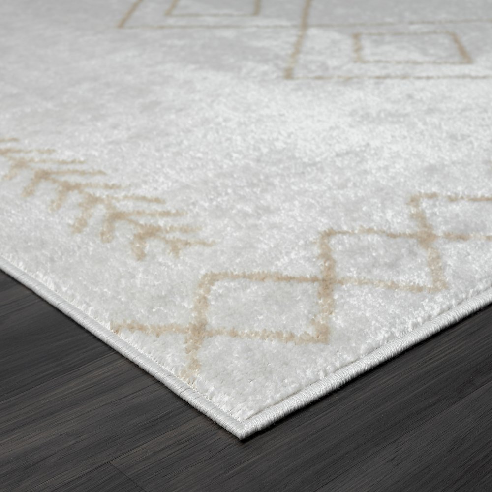 Calgary Durable Performance Area Rug Indoor in Cream/Gray, 5' x 7'. Picture 3