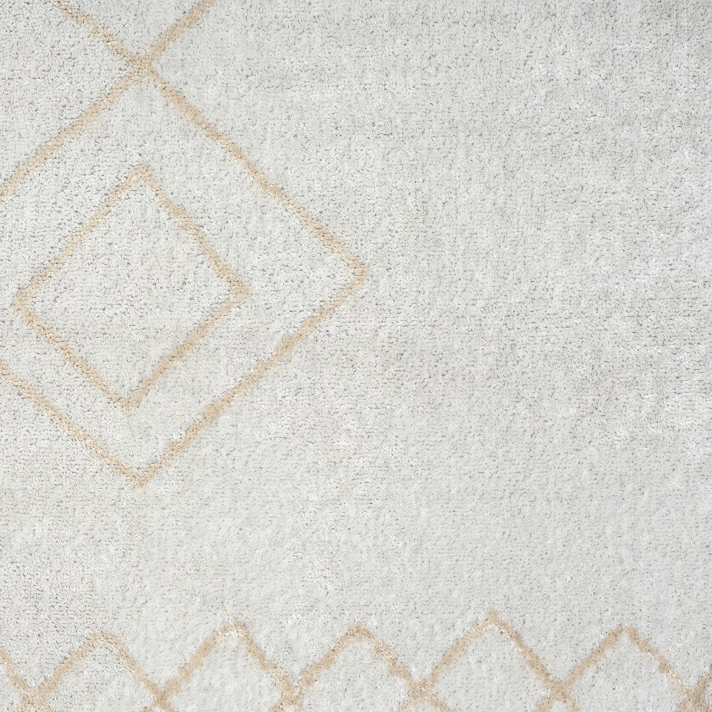 Calgary Durable Performance Area Rug Indoor in Cream/Gray, 5' x 7'. Picture 7
