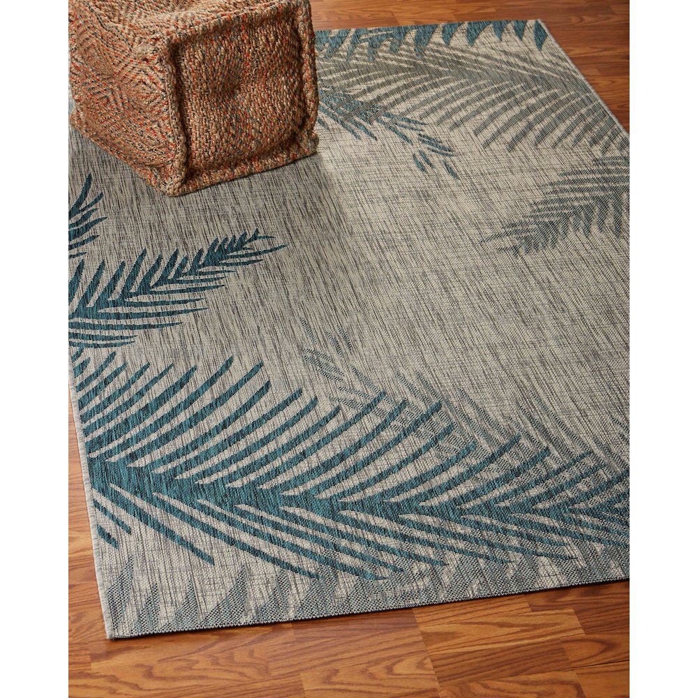Captiva Durable Performance Area Rug Outdoor in Blue/Gray, 5' x 7'. Picture 7