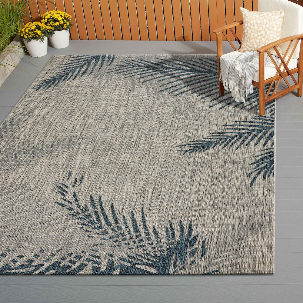 Captiva Durable Performance Area Rug Outdoor in Blue/Gray, 5' x 7'. Picture 8