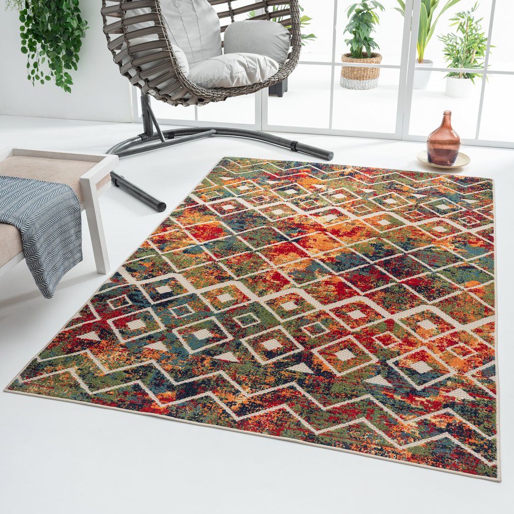 Durable Performance Area Rug Outdoor in Red/Multicolored, 3'6" x 5'6". Picture 7