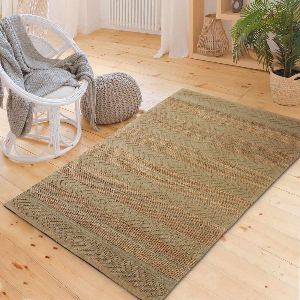 Earth Jute Area Rug Indoor in Tan/Blue, 5' x 7'9". Picture 2