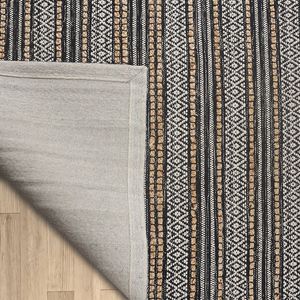 Earth Cotton Blend Area Rug Indoor in Black/Tan, 7'9" x 9'9". Picture 5