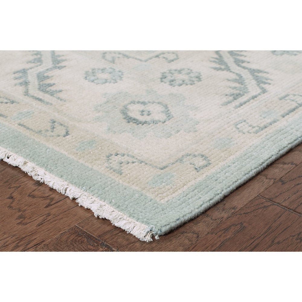 Kareena Wool Area Rug Indoor in Blue/Beige, 12' x 15'. Picture 2