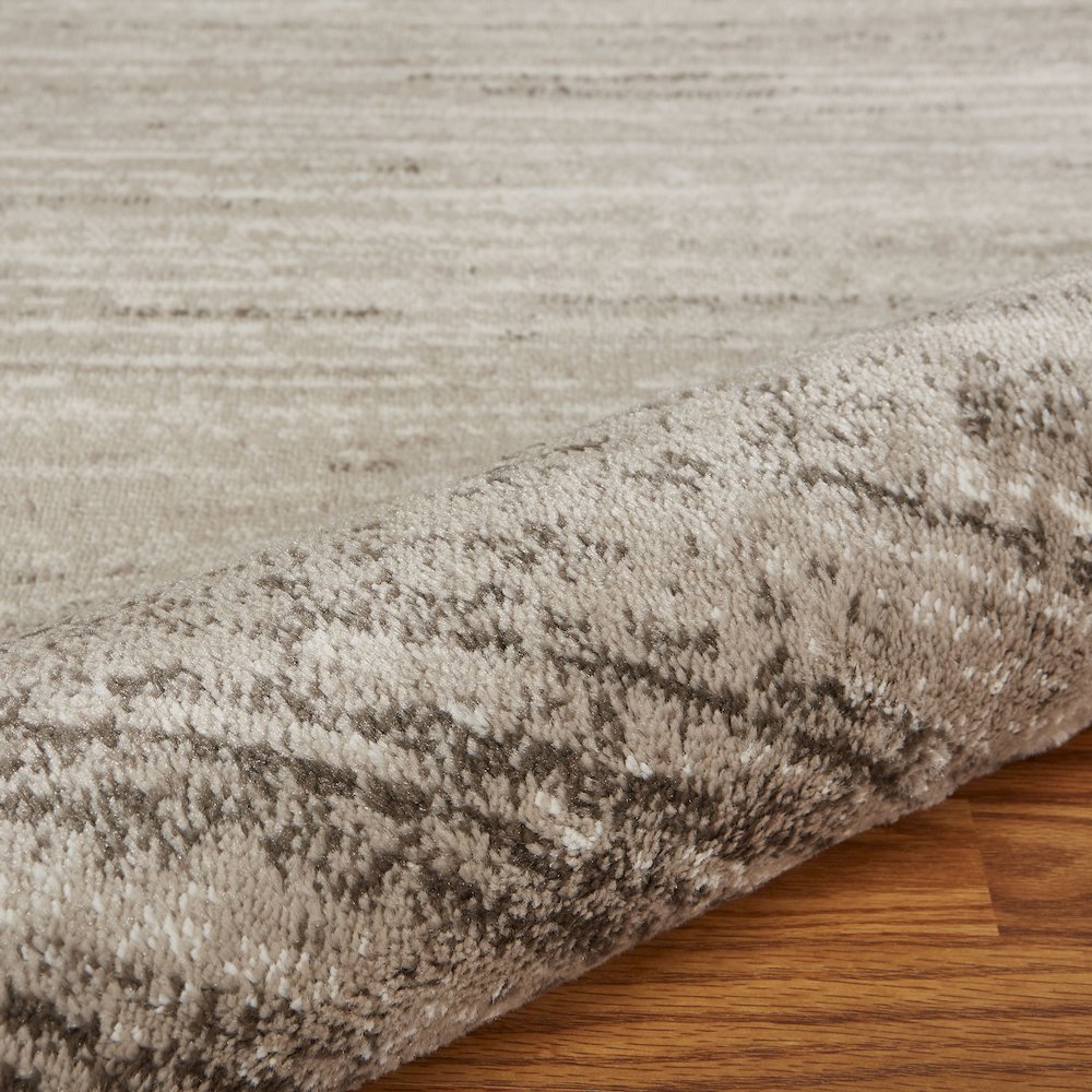 Matrix Olefin Area Rug Indoor in Beige/White, 5'2" x 7'2". Picture 5