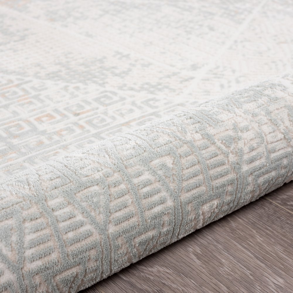 Michelle Durable Performance Area Rug Indoor in Cream/Gray, 1'10" x 3'. Picture 5