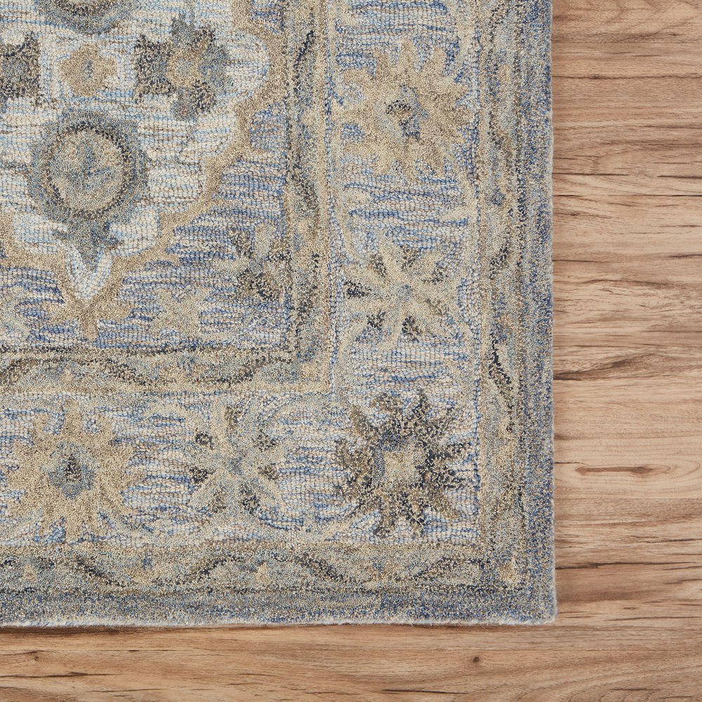 Modern Traditions Wool Area Rug Indoor in Blue, 5' x 7'9". Picture 6