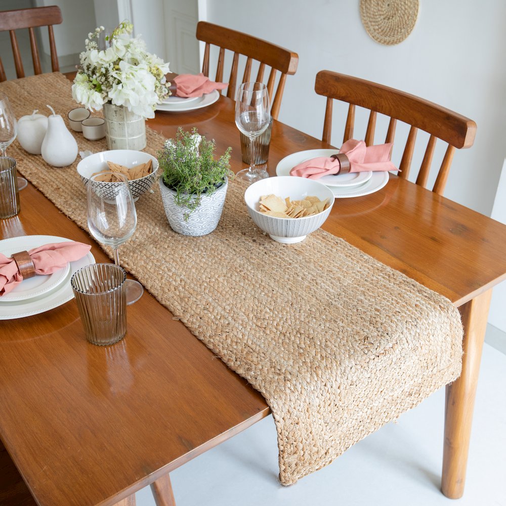 Classic Jute Table Top Placemat in Tan,  1'4" x 6'8". Picture 2