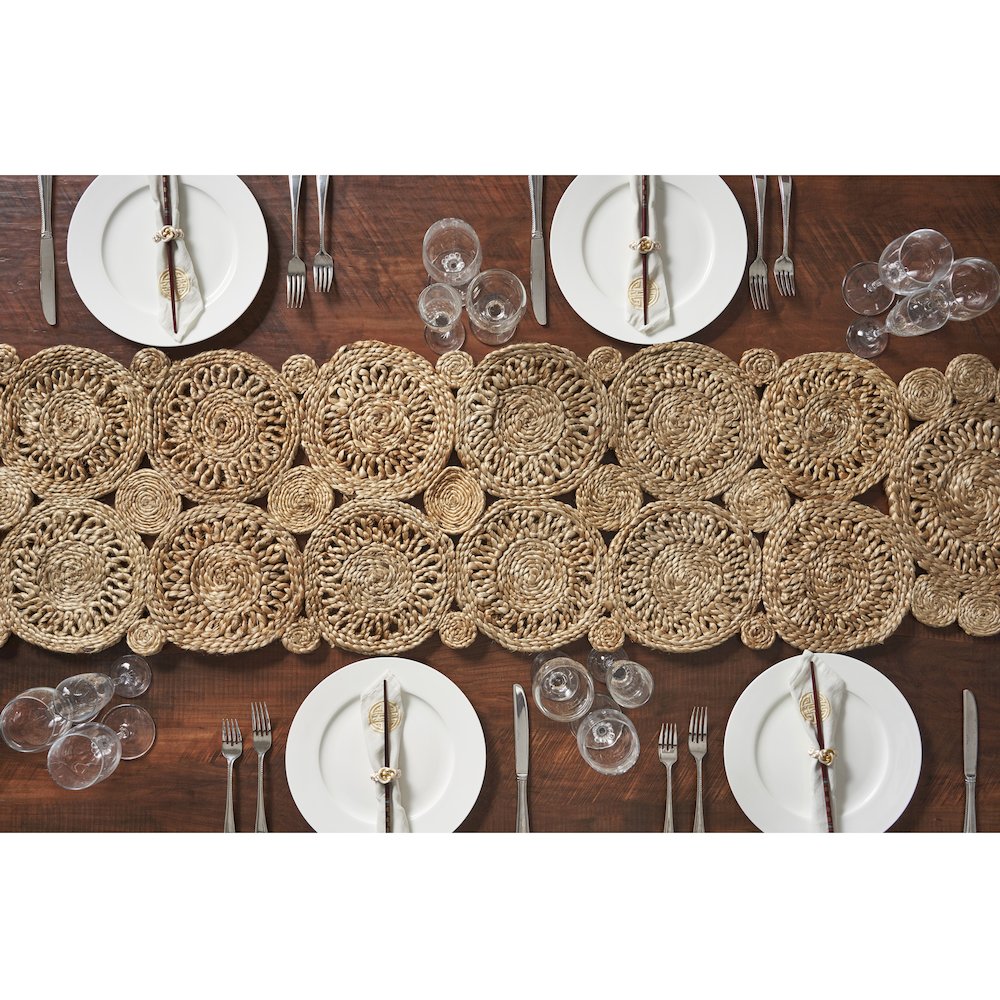Detailed Braided Jute Table Runner. Picture 2