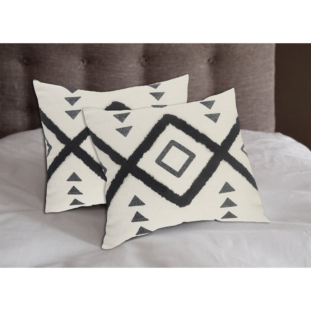 Avant-garde Cotton Pillow Set of 2 in Cream/Black, 20" x 20". Picture 2