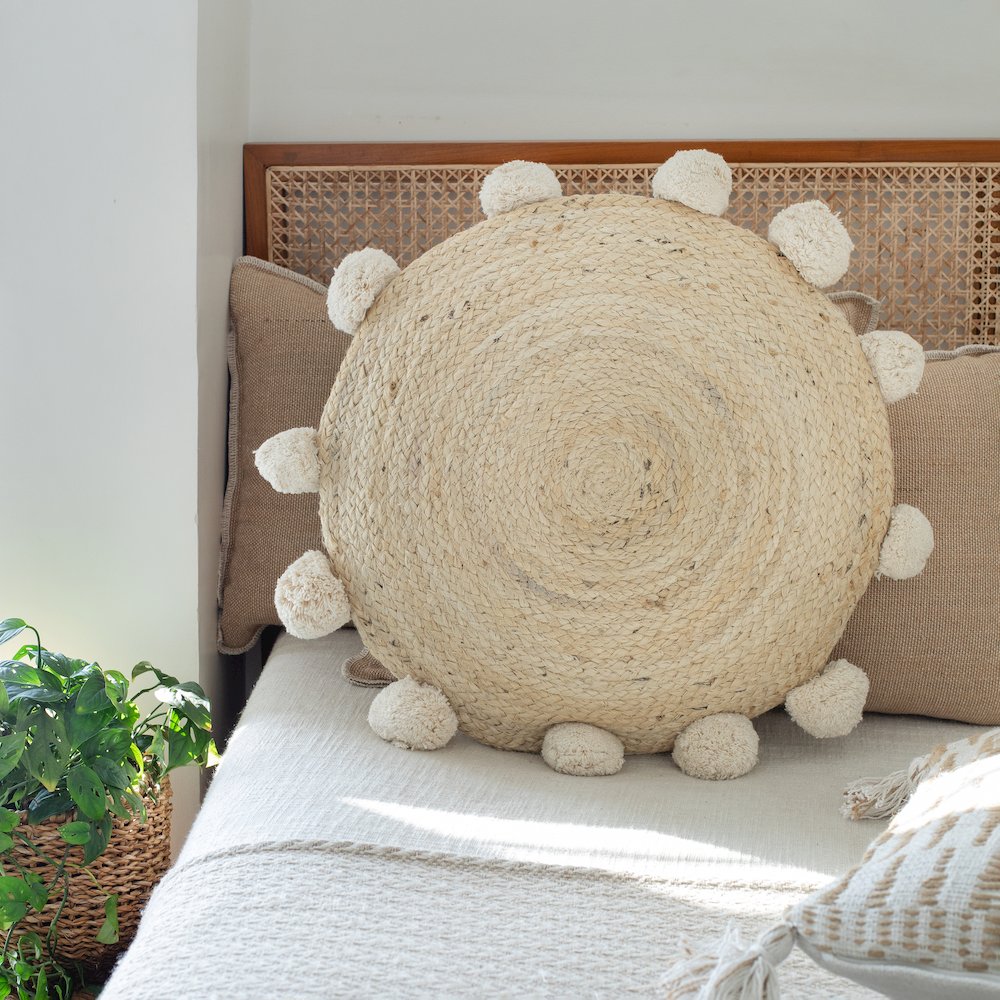 Ox Bay Hand-Woven Tan Solid All-Natural Jute Pillow Cover. Picture 2