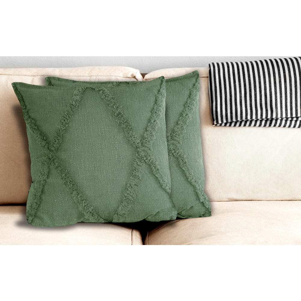 Reese Cotton Pillow Set of 2 in Green, 20" x 20". Picture 2