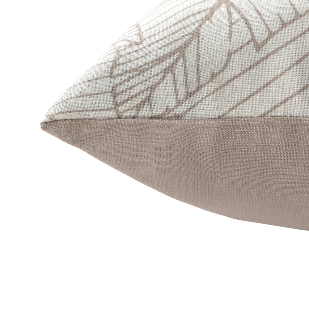 Coastal Performance Poly Filled Pillow in Beige/White, 18" x 18". Picture 4