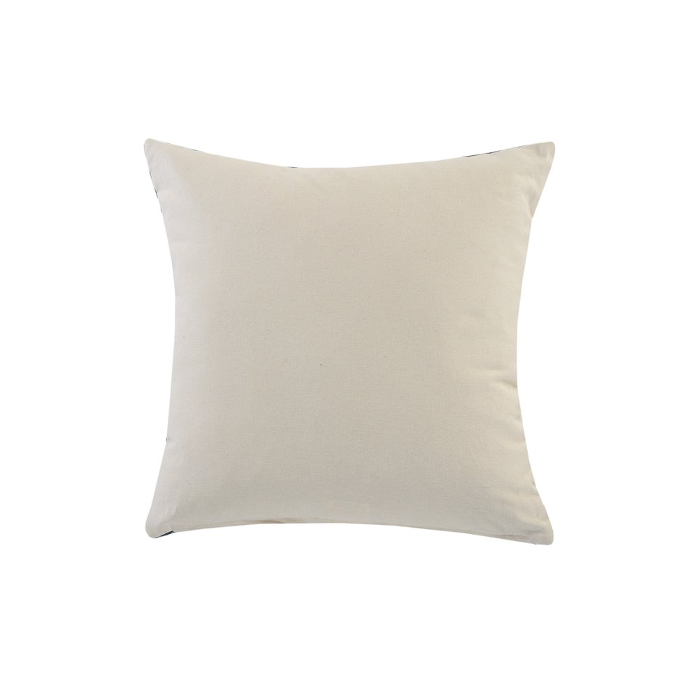 Bohemian Mandala Medallion Throw Pillow. Picture 4
