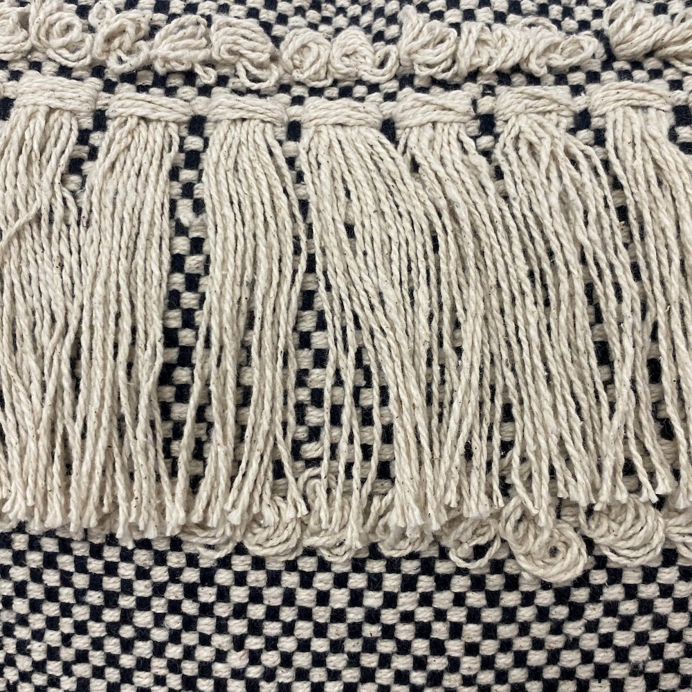 Ox Bay Hand-Woven Gray/Cream Geometric All-Natural Cotton Pillow Cover. Picture 7