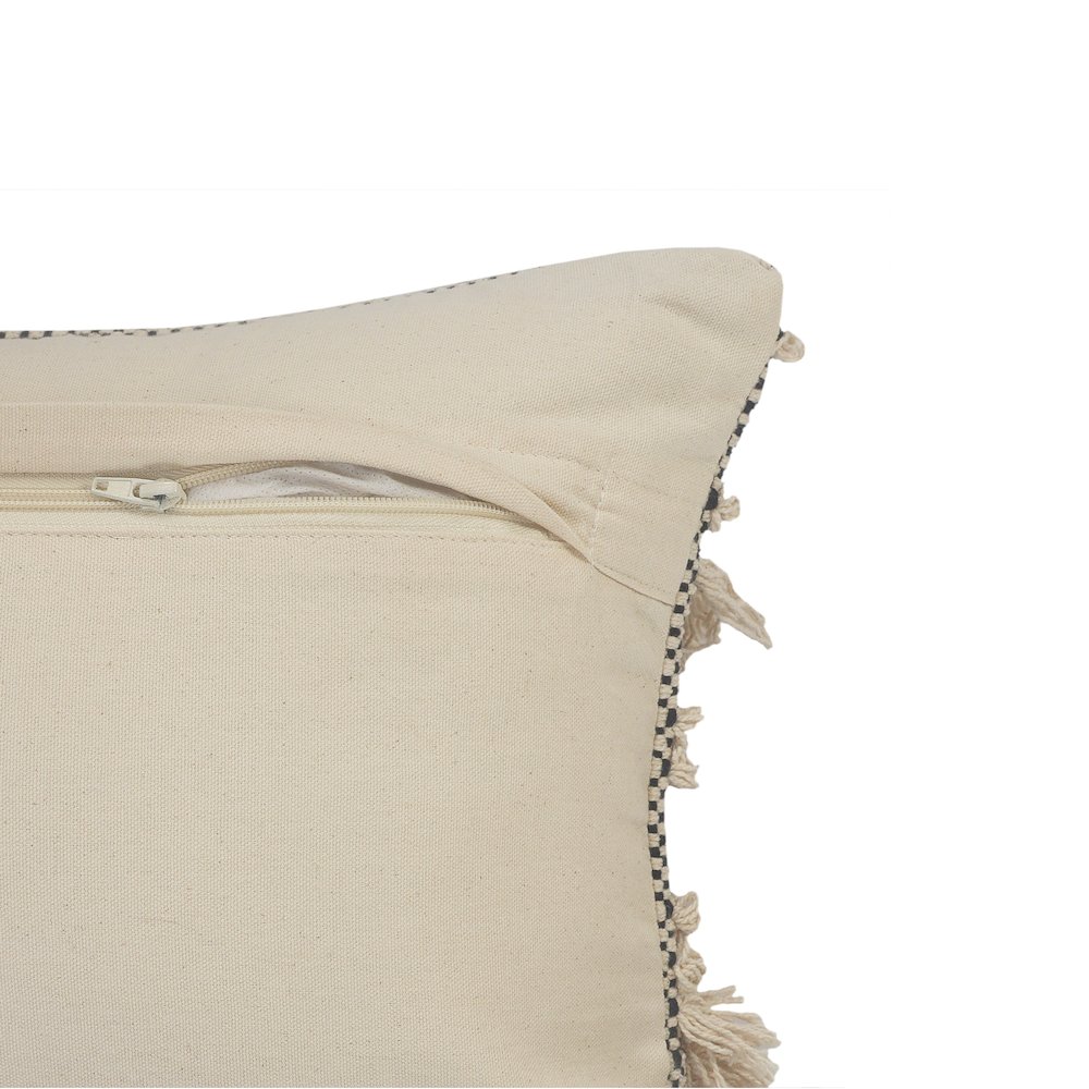 Ox Bay Hand-Woven Gray/White Geometric All-Natural Cotton Pillow Cover. Picture 3