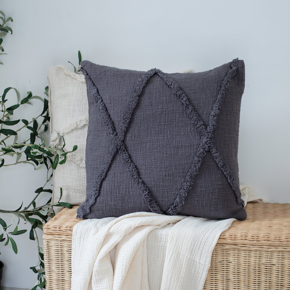 Ox Bay Hand-Woven Dark Gray Diamond All-Natural Cotton Pillow Cover. Picture 2