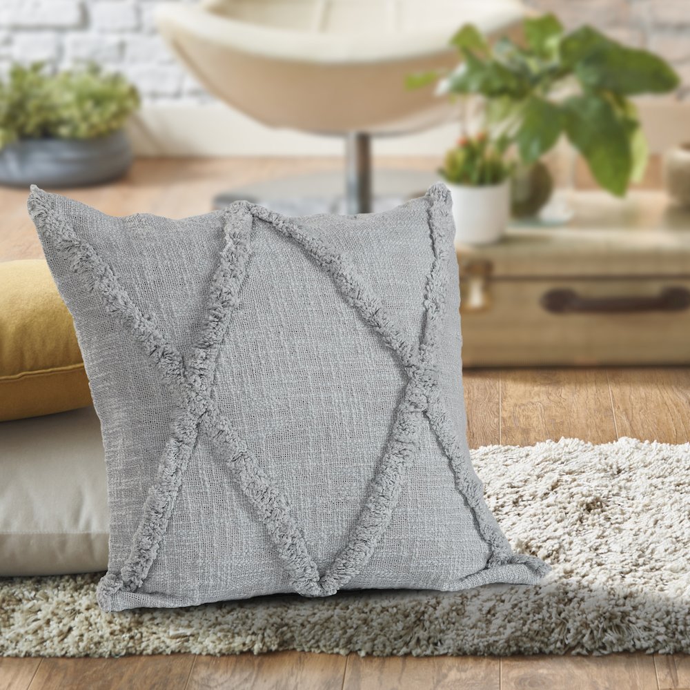 Ox Bay Hand-Woven Gray Diamond All-Natural Cotton Pillow Cover. Picture 2