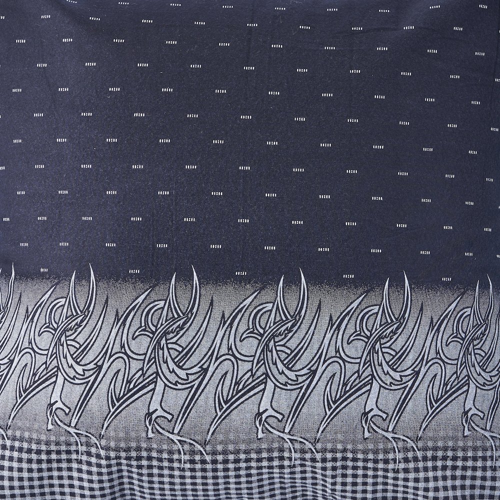 Navy and White Geometric Throw Pillow. Picture 6