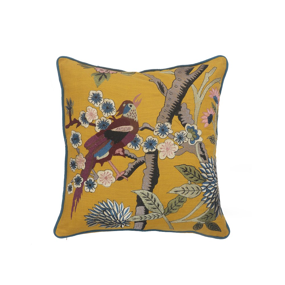 Ox Bay Hand-stitched Yellow/Brown Animal All-Natural Cotton  Pillow Cover. Picture 1