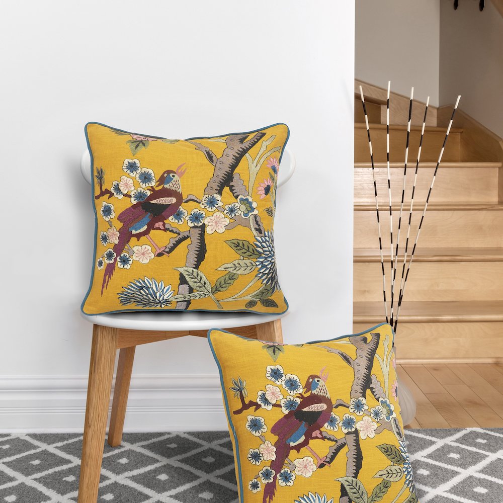 Ox Bay Hand-stitched Yellow/Brown Animal All-Natural Cotton  Pillow Cover. Picture 6