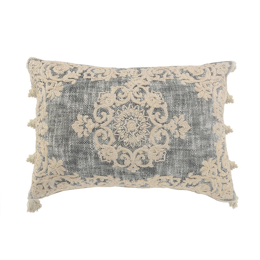 Ox Bay Hand-stitched Gray/Cream Medallion All-Natural Cotton  Pillow Cover. Picture 1