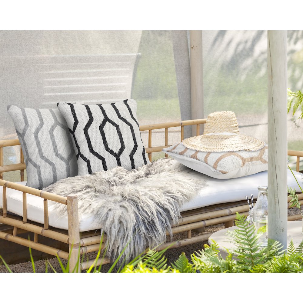 Black and White Geometric  Throw Pillow. Picture 8