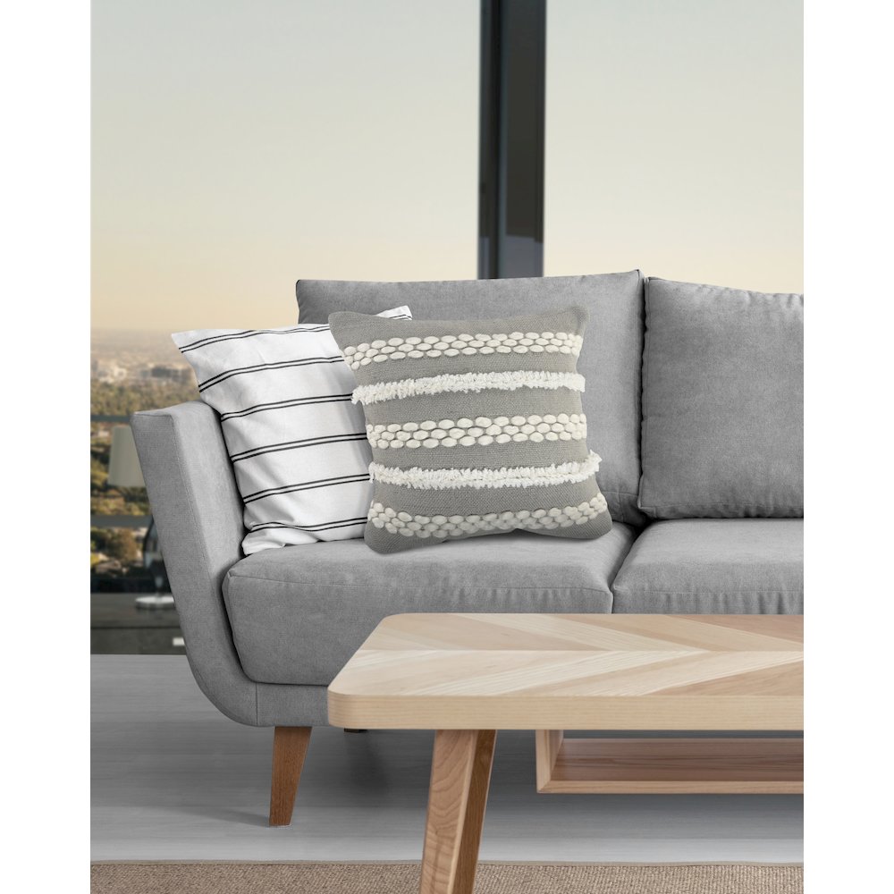 Ox Bay Hand-Woven Gray/White Geometric Resistant Polyester Pillow Cover. Picture 7