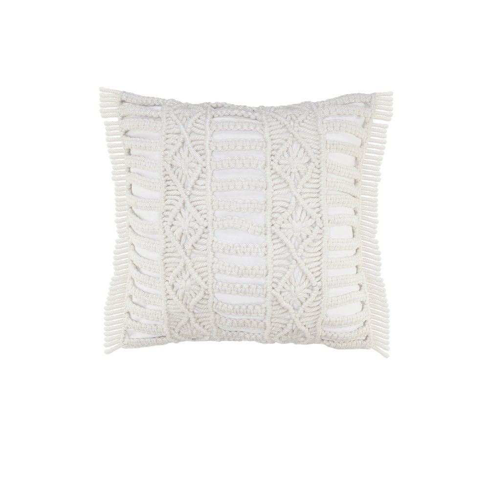 Ox Bay Hand-Woven White Diamond Resistant Polyester Pillow Cover. Picture 1