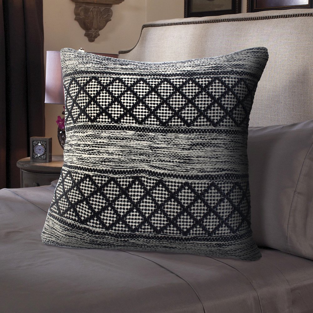 Ox Bay Hand-Woven Black/White Distressed Cotton Blend Pillow Cover. Picture 7