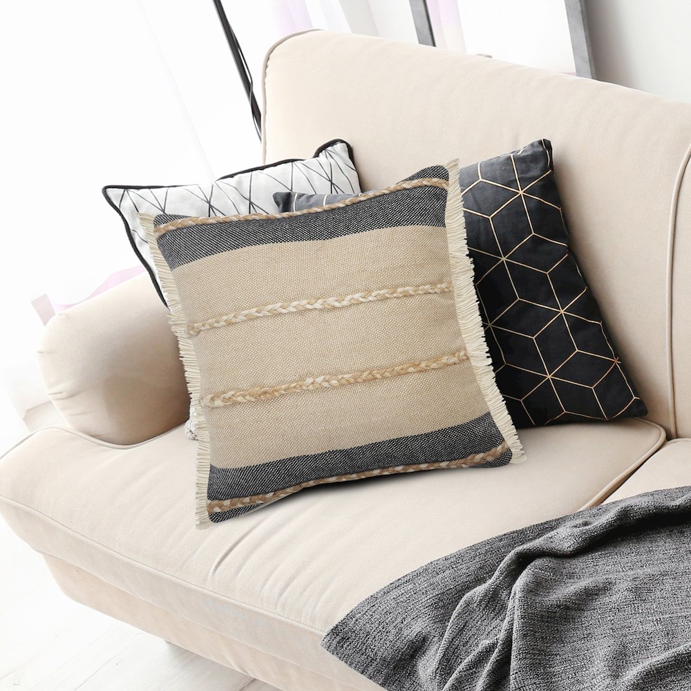 Atlantis Black and Taupe Throw Pillow with Jute Braiding and Fringe. Picture 8