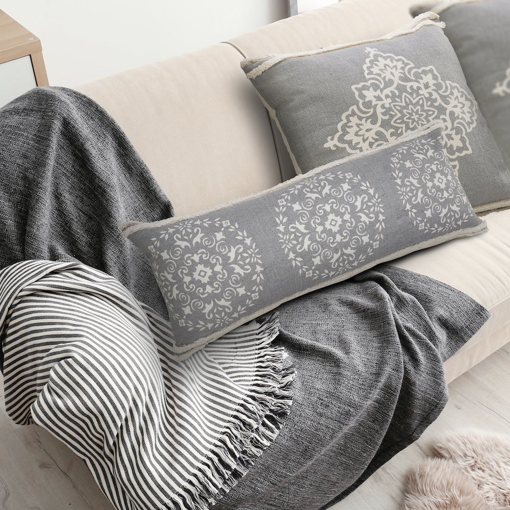 Casual Mandala Medallion Lumbar Pillow with Tufted Border. Picture 8