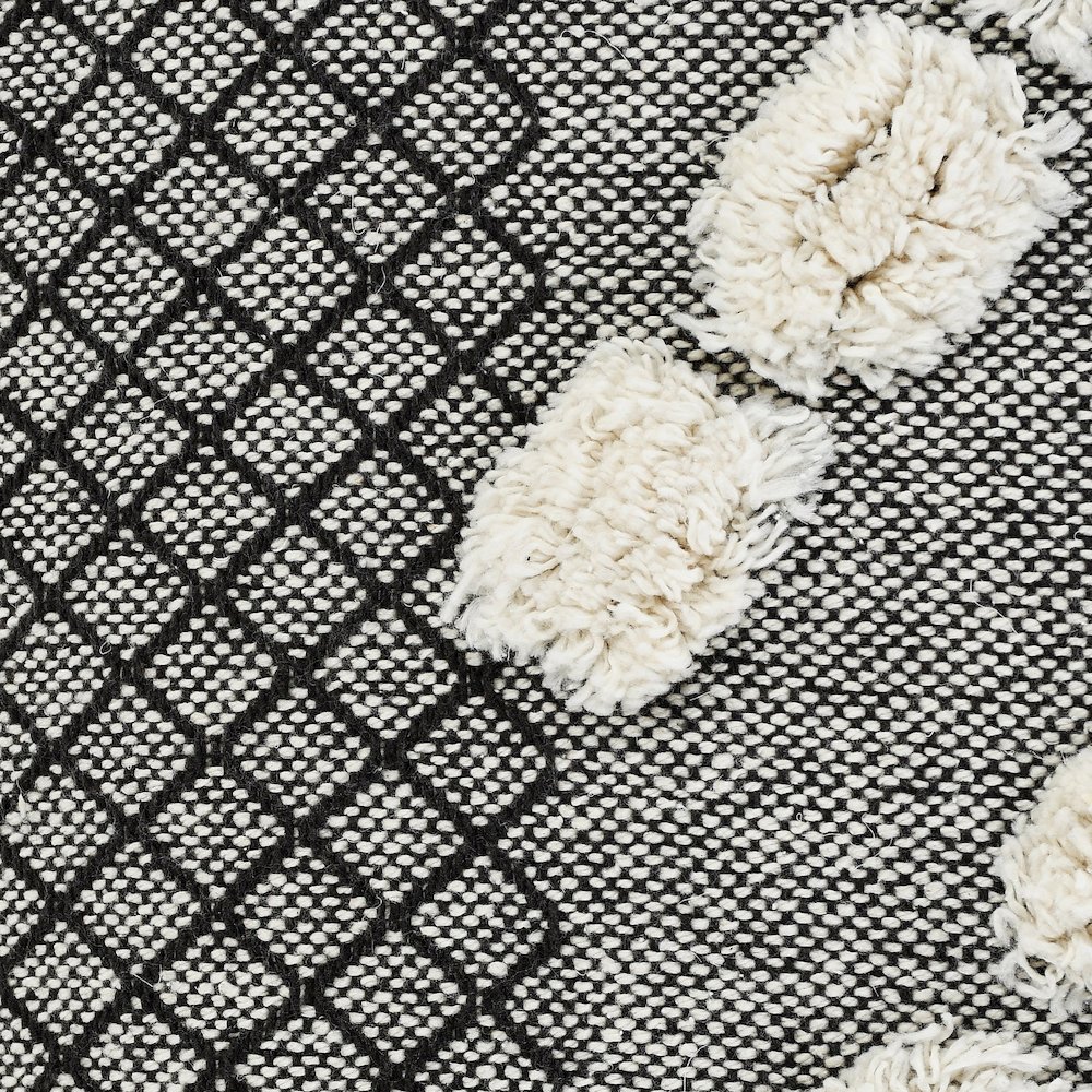 Ox Bay Hand-stitched Gray/White Geometric All-Natural Cotton Pillow Cover. Picture 2