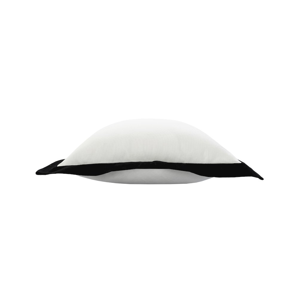 Ox Bay Hand-Woven White/Black Bordered All-Natural Cotton Pillow Cover. Picture 6
