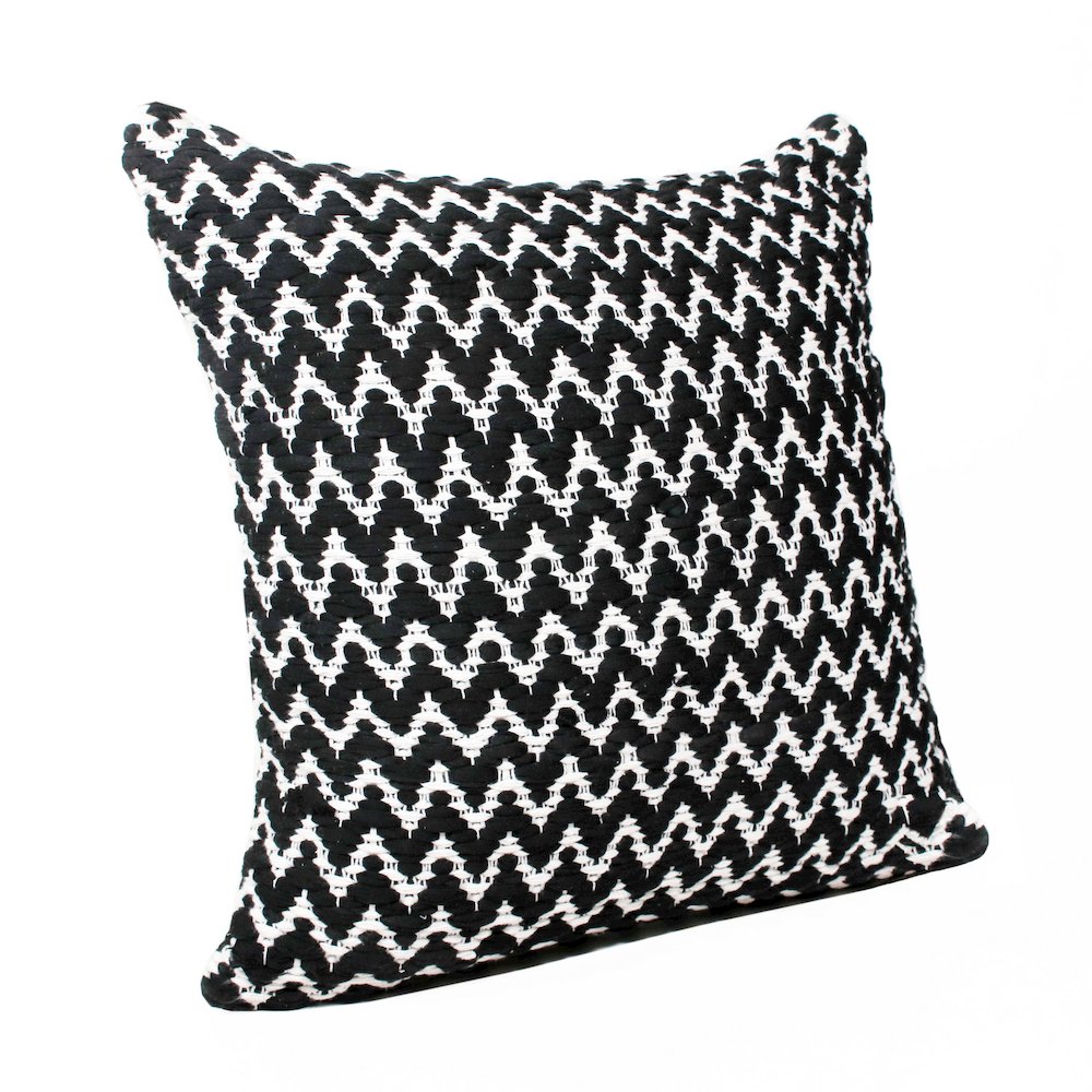 Ox Bay Hand-Woven Black/White Chevron Cotton Blend Pillow Cover. Picture 4