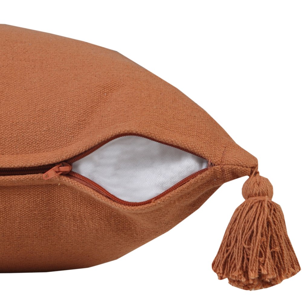 Sundaze Cotton Pillow Set of 2 in Orange, 20" x 20". Picture 4