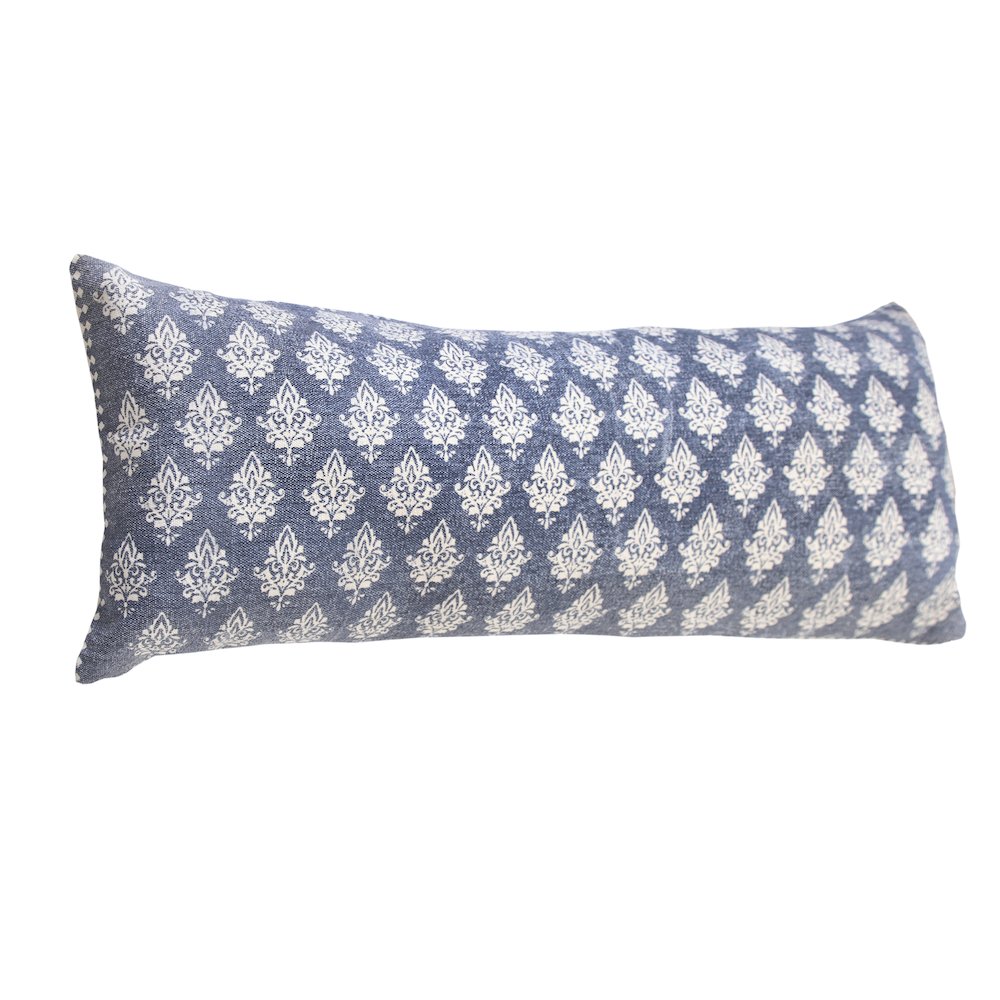 Ox Bay Hand-Woven Blue/White Floral/Botanical All-Natural Cotton Pillow Cover. Picture 4