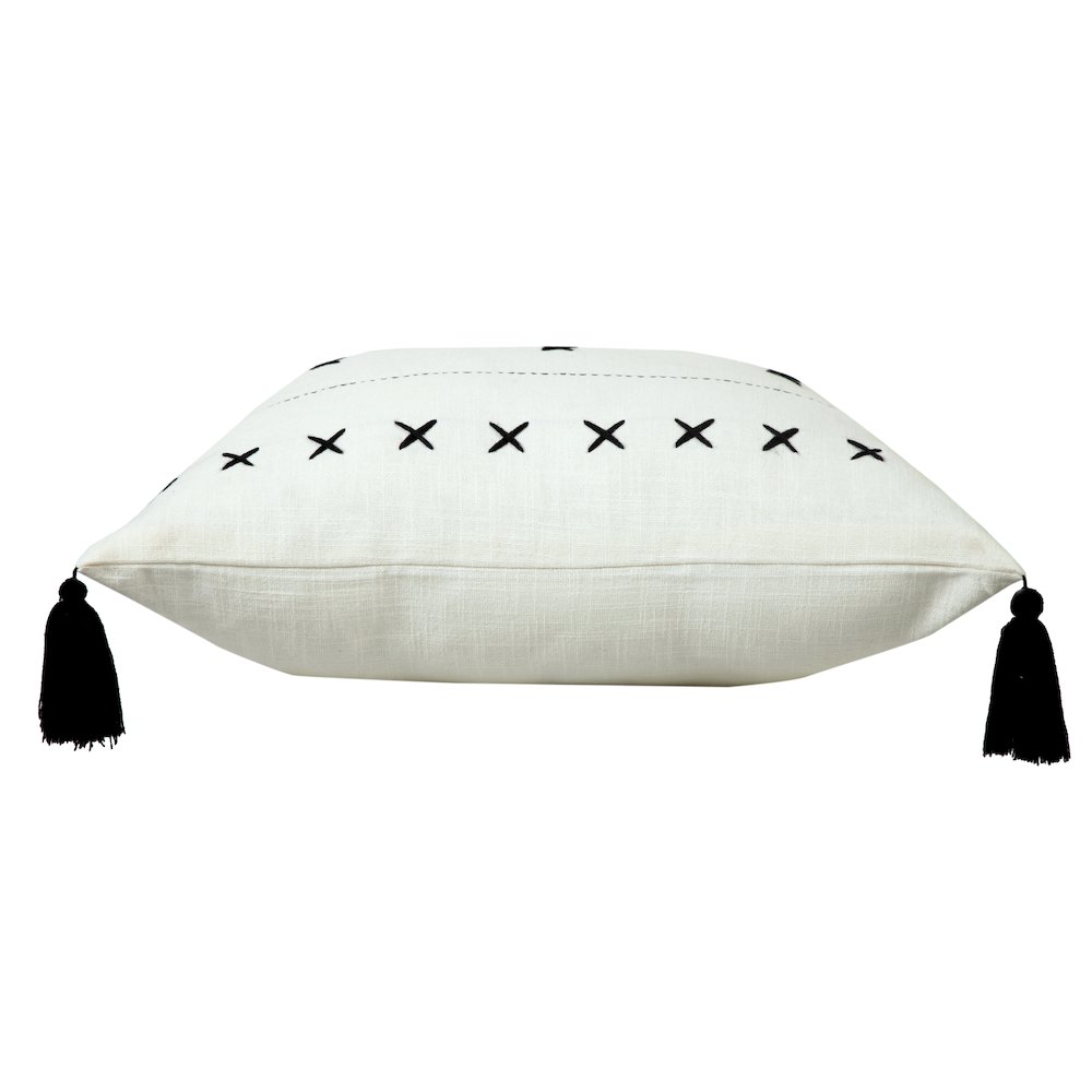 Ox Bay Hand-Woven White/Black Geometric All-Natural Cotton  Pillow Cover. Picture 6
