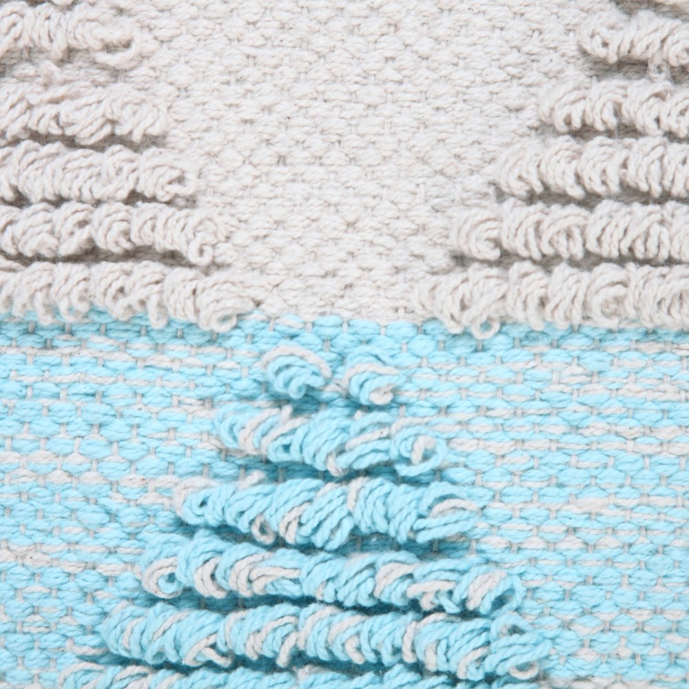 Ox Bay Hand-Woven Blue/White Geometric All-Natural Cotton Pillow Cover. Picture 2
