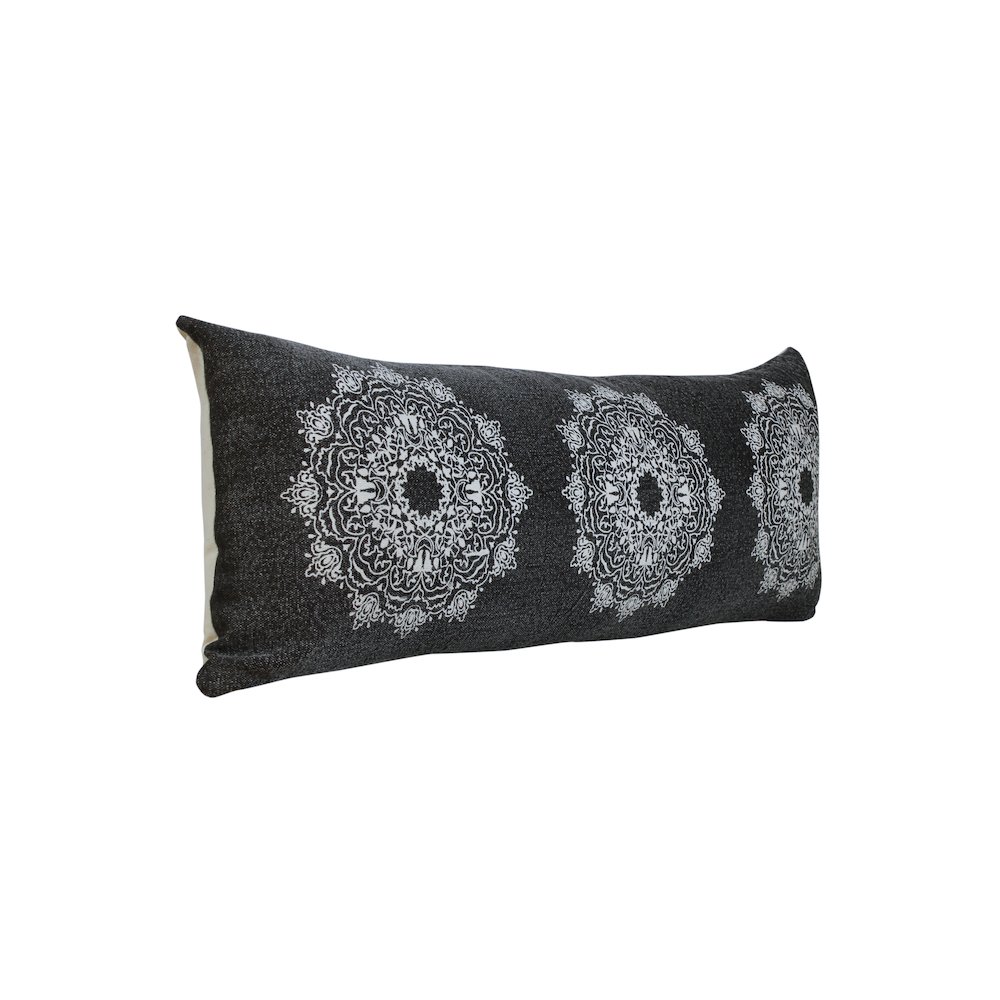 Ox Bay Hand-Woven Black/White Medallion All-Natural Cotton  Pillow Cover. Picture 4