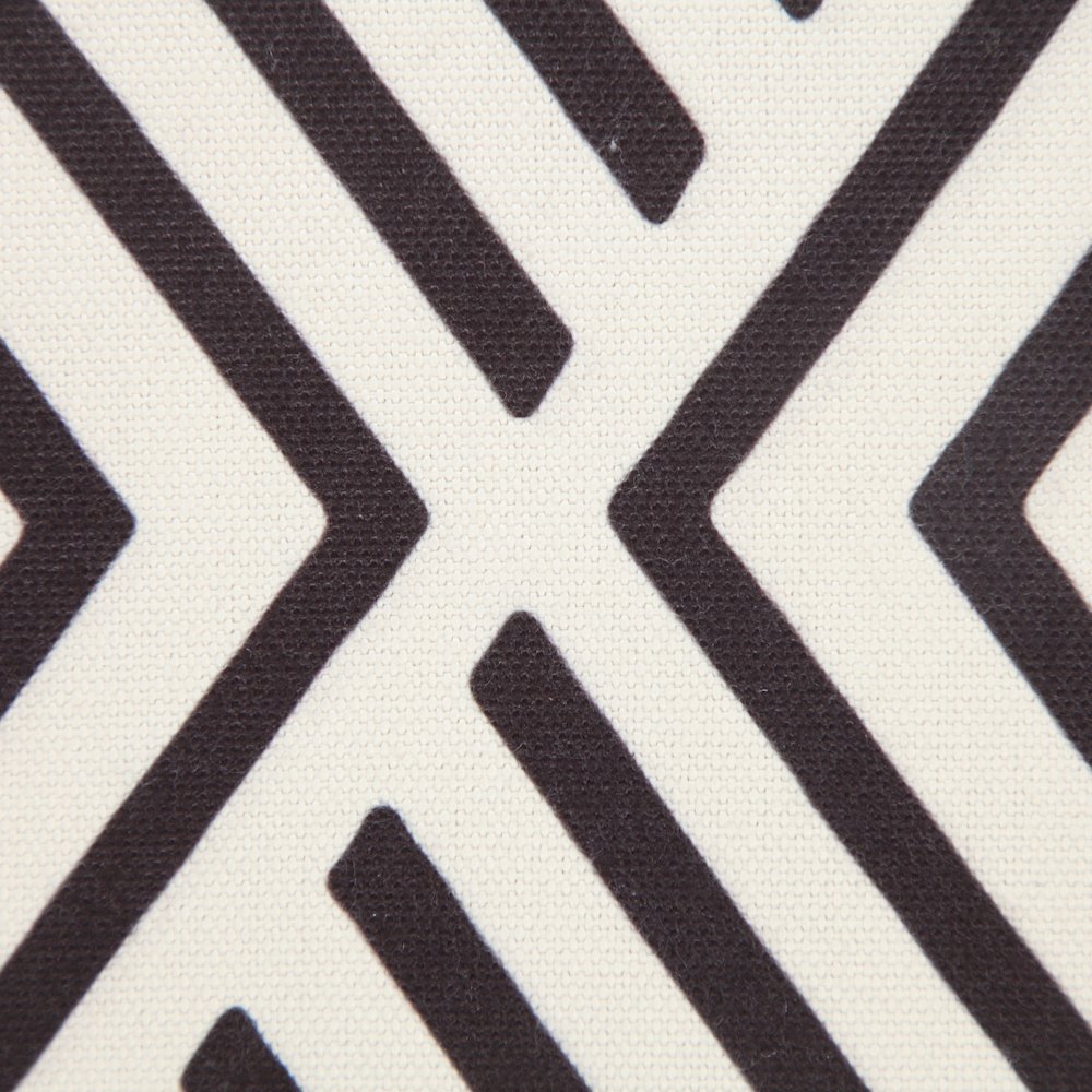 Veranda PET Yarn Poly Filled Pillow in Black/White, 20" x 20". Picture 2