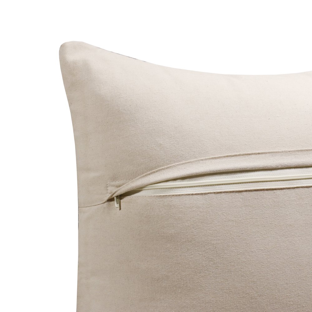Ox Bay Hand-Woven White/Yellow Geometric All-Natural Cotton Pillow Cover. Picture 3